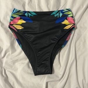 PINK | S | Black with colorful designs on sides